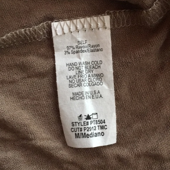 CRESCENT Cold Shoulder Tee NWT - Picture 6 of 6